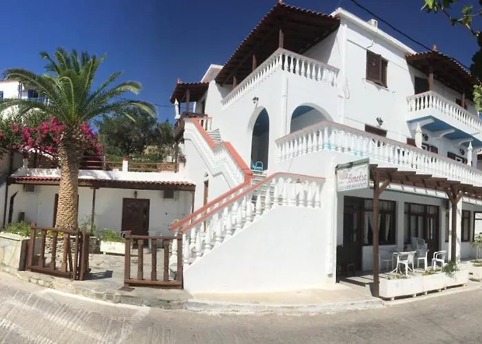 Bonatsa Bed & Breakfast Batsi