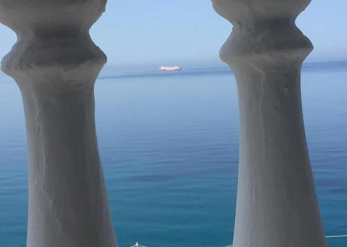 Bonatsa فندق مبيت وإفطار باتسي